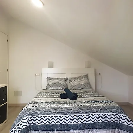 Boaola Surf House *