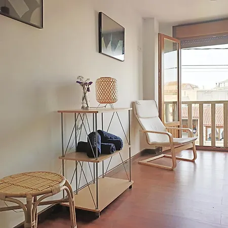 Boaola Surf House Homestay *