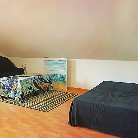 Homestay Boaola Surf House *