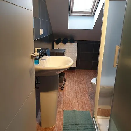 Homestay Boaola Surf House Carballo
