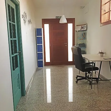 Homestay Boaola Surf House